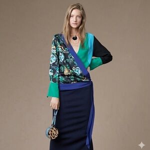 Diane von Furstenberg Silk Colorblock Floral Wrap Top Small Resort Boho